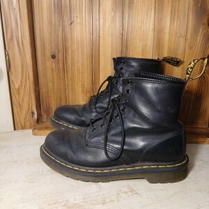 Dr Martens Women's Boots Size 7